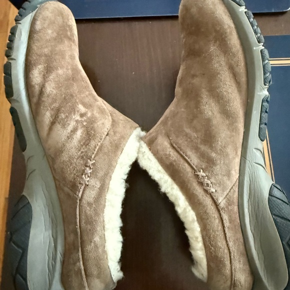 Merrell mules with fur lining - Picture 2 of 6
